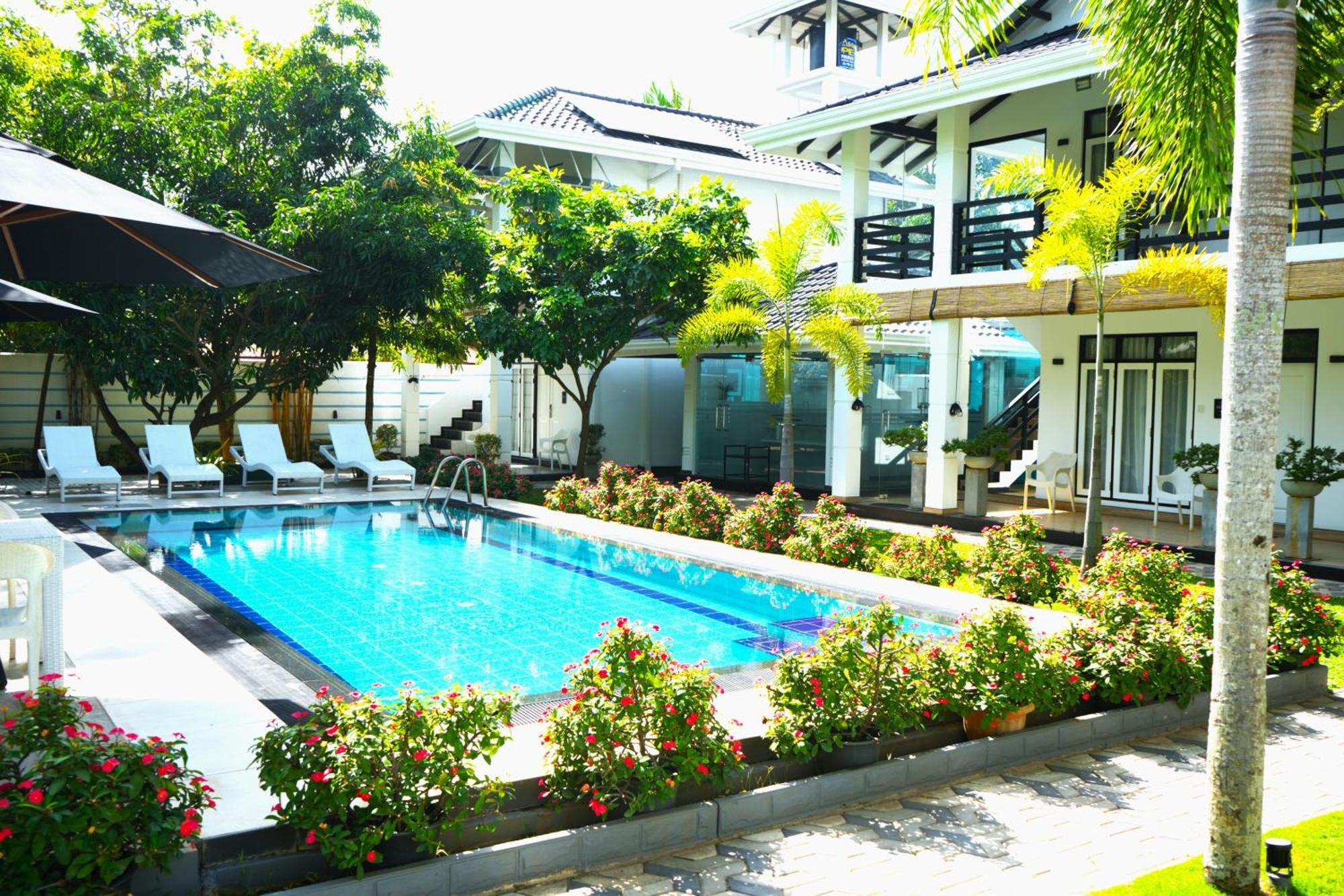 Wetland Resort Negombo Exterior photo
